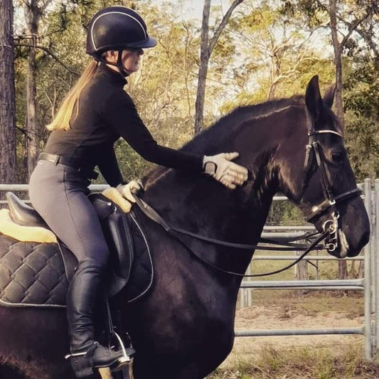Ladies Merino Blend Skivvy - Rugged, wam and affordable.